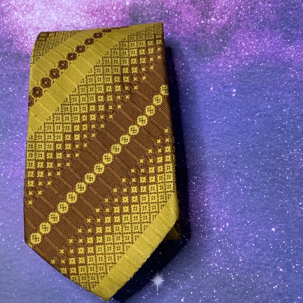 Qiana- Yellow & Brown Tie